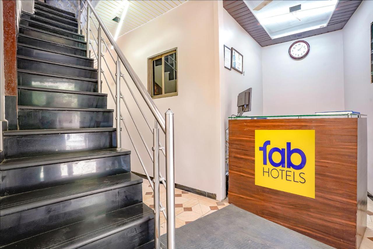 Fabexpress Comfort Stay - Nr Mumbai International Airport Exterior photo